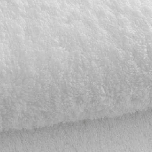 Lips Glam Package at The Iconic Parlour in Twentynine Palms, CA